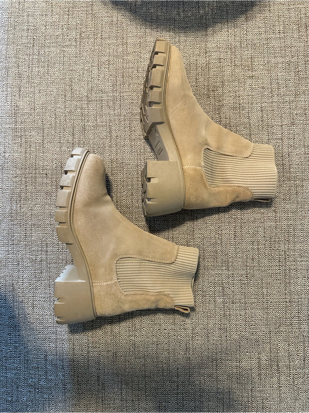 Steve Madden Beige Suede Knit-Cuff Chunky Chelsea Boot - Picture 3 of 5